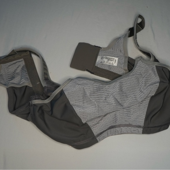Glamorise Other - Glamorise Charcoal and Light Gray Sports Bra